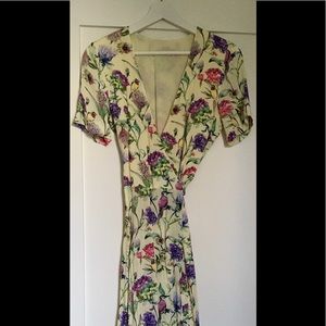 H&M Maxi flower wrap dress yellow